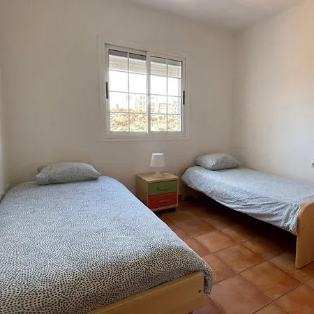 Casa Veroles * Tías